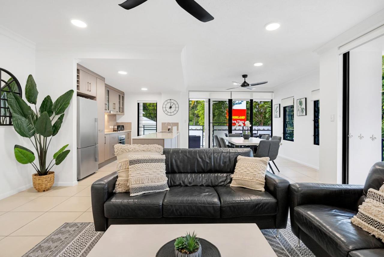 Elysium Apartments Palm Cove Exterior foto